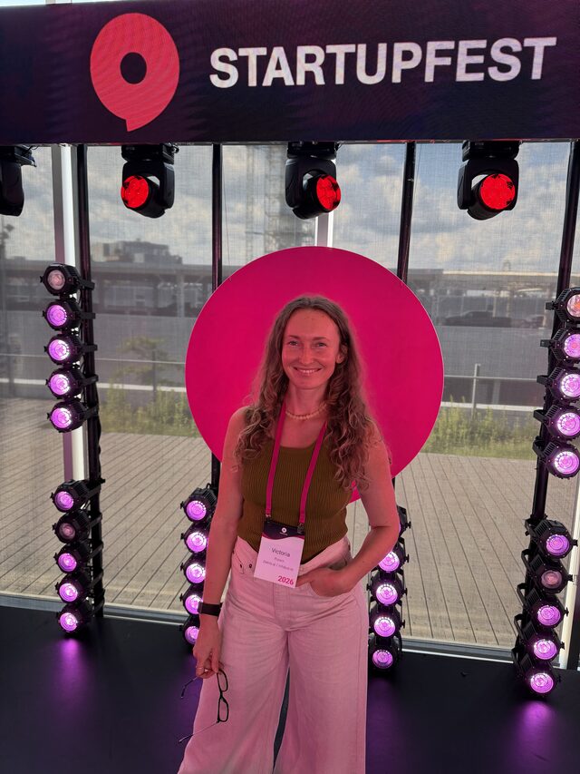 Victoria Puzach at a startup conference.